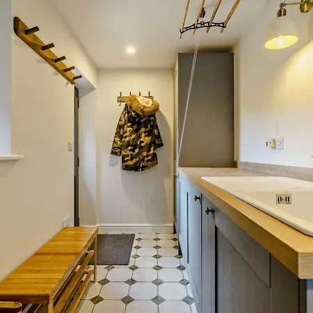 2 Bed In Richmond Oc-83085 * Barton (Richmondshire)
