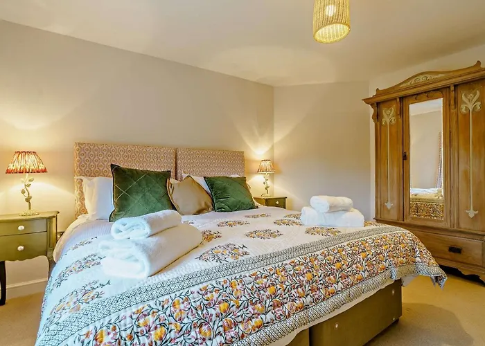 2 Bed In Richmond Oc-83085